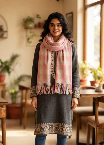 Image of Blush Pahadi Muffler